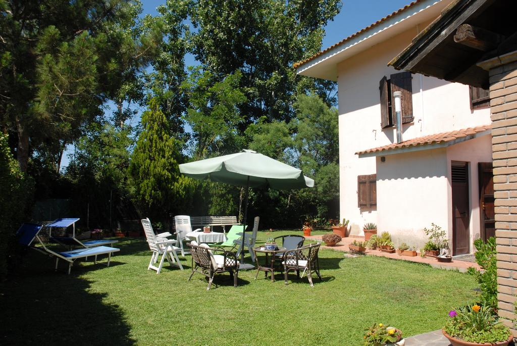 B&B Fra E Fe Arborea Exterior foto